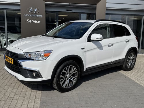 Mitsubishi Asx 1.6 cleartec intense | navigatie | trekhaak | airco | achter