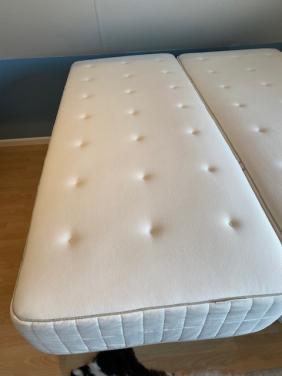 Set van 2 matrassen 80 x 200 cm