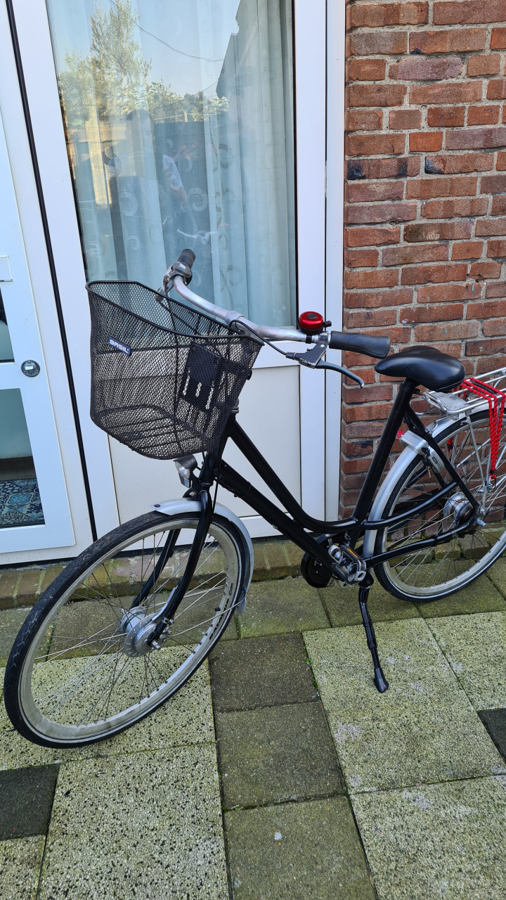 Dames fiets 28inch-met 7 versnellingen-fr.maat 57cm-nieuw slot