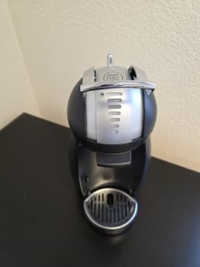 Krups Nescafé Doce Gusto Piccolo koffiezetapparaat zo goed als nieuw