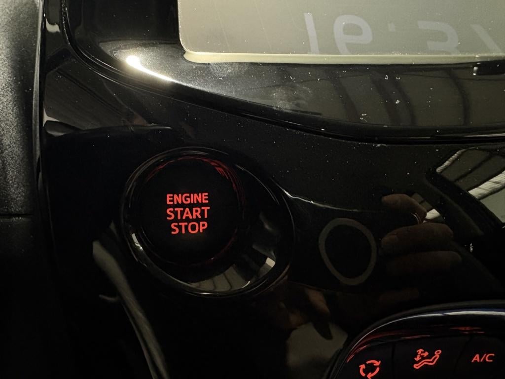 Toyota Aygo 1.0 vvt-i x-clusiv | clima | camera |