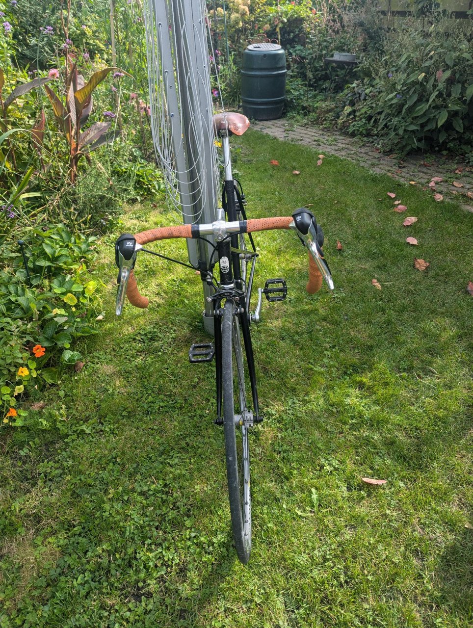 Leuke  moderne RETRO sportieve / racefiets Speedcity