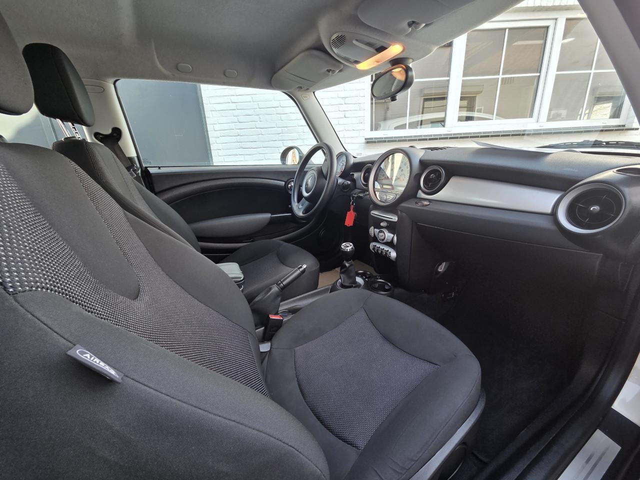 Mini 1.4 One | 2009 | NAP | APK 04-2027 | Goed Onderhouden