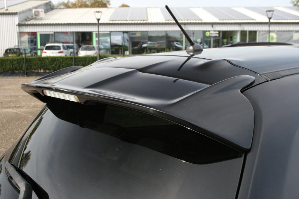 Mitsubishi Space Star 1.0 bright / pdc / climate / cv / dealer ond.