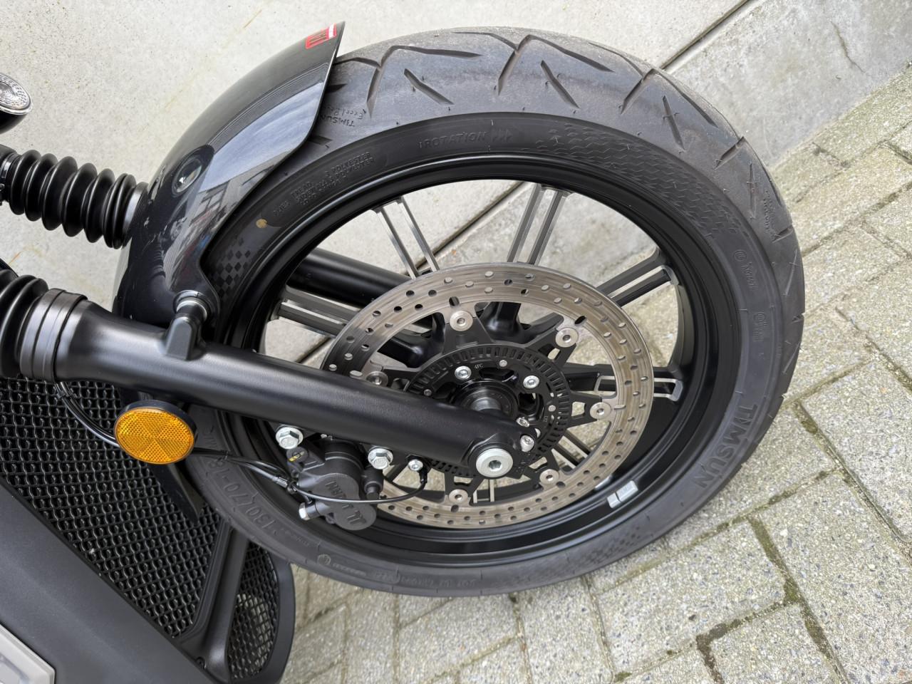 Moto morini Calibro Bagger slechts 3600km, bj 2025!