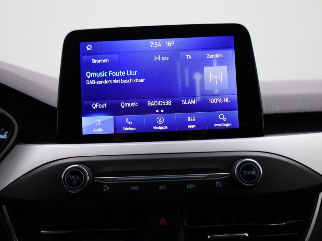 Ford Focus wagon 1.0 ecoboost hybrid trend edition business | lmv | camera 