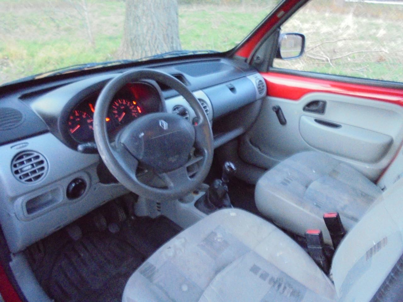 Kangoo 1.2 – 16V Expression in de benzine uitvoering en grijs kenteken!!!!!