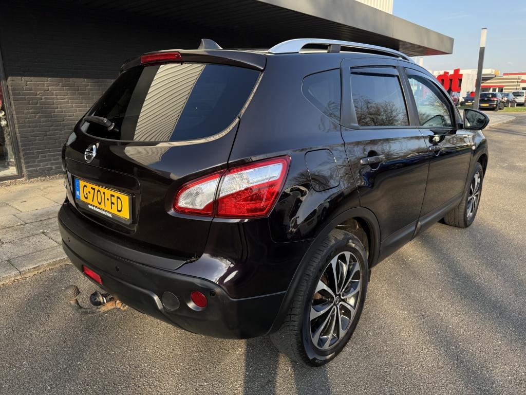 Nissan Qashqai 1.6 connect edition // trekhaak //