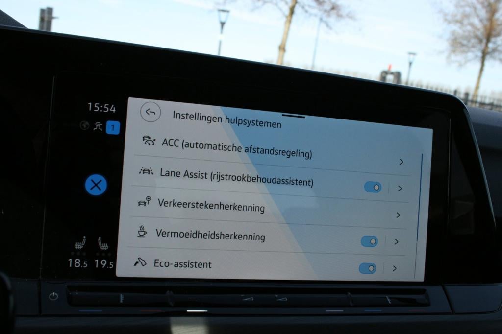 Volkswagen Golf 1.4 ehybrid style