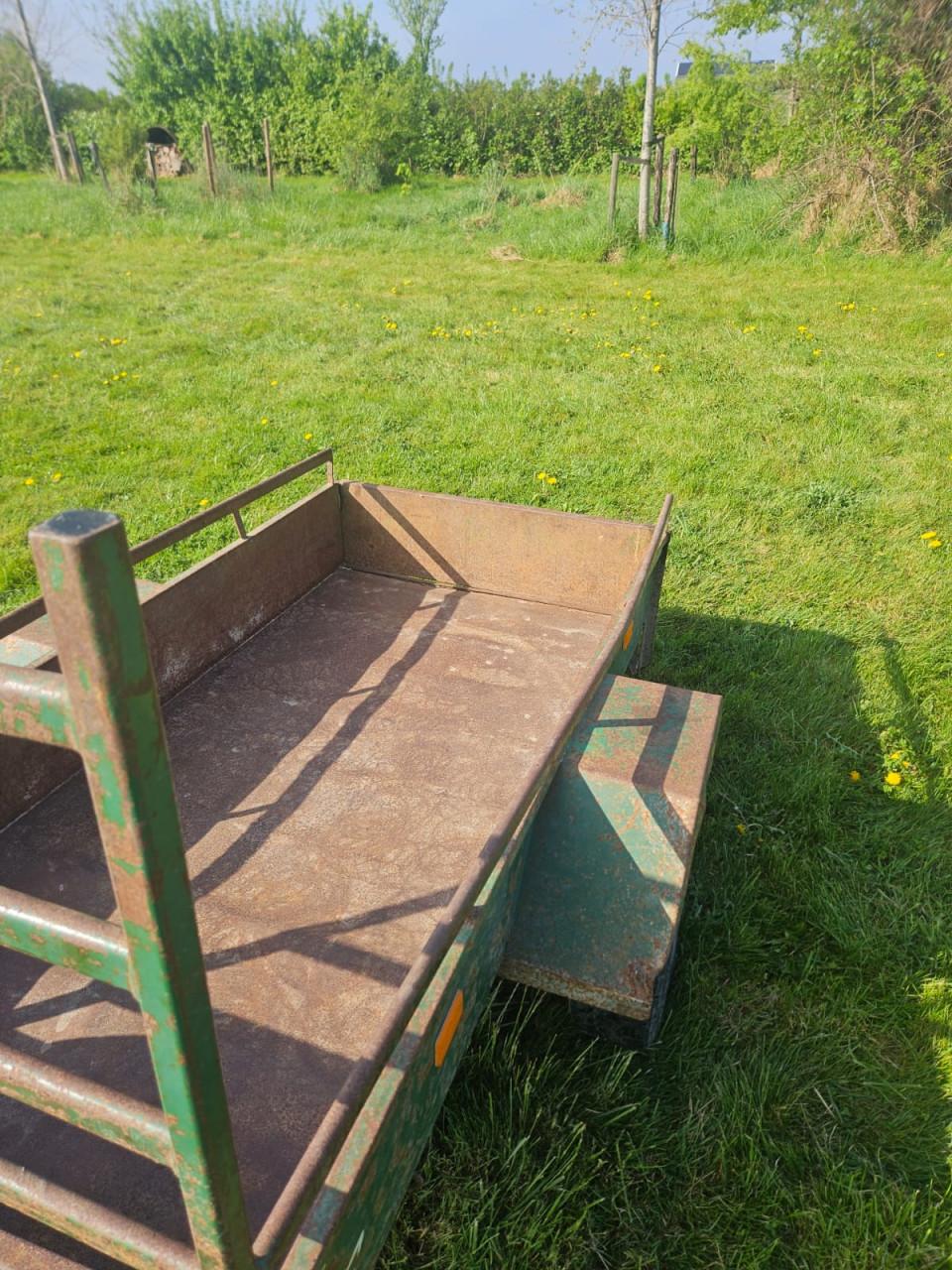 Aanhanger enkelasser