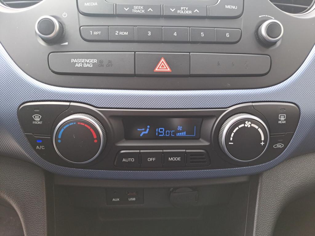 Hyundai I 10 1.0i i-motion comfort | 15.021 km !! | 1e eig. | nl auto | aut
