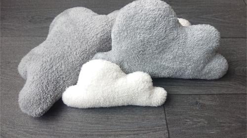 Vierdelige sierkussen set wolkjes wit/grijs