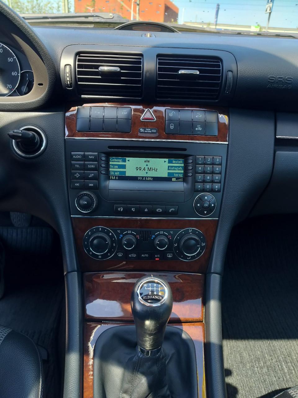 Mercedes C200K elegance 2005