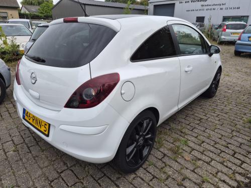 Opel Corsa D 1.4-16V Twinport  Apk 31-8-2027