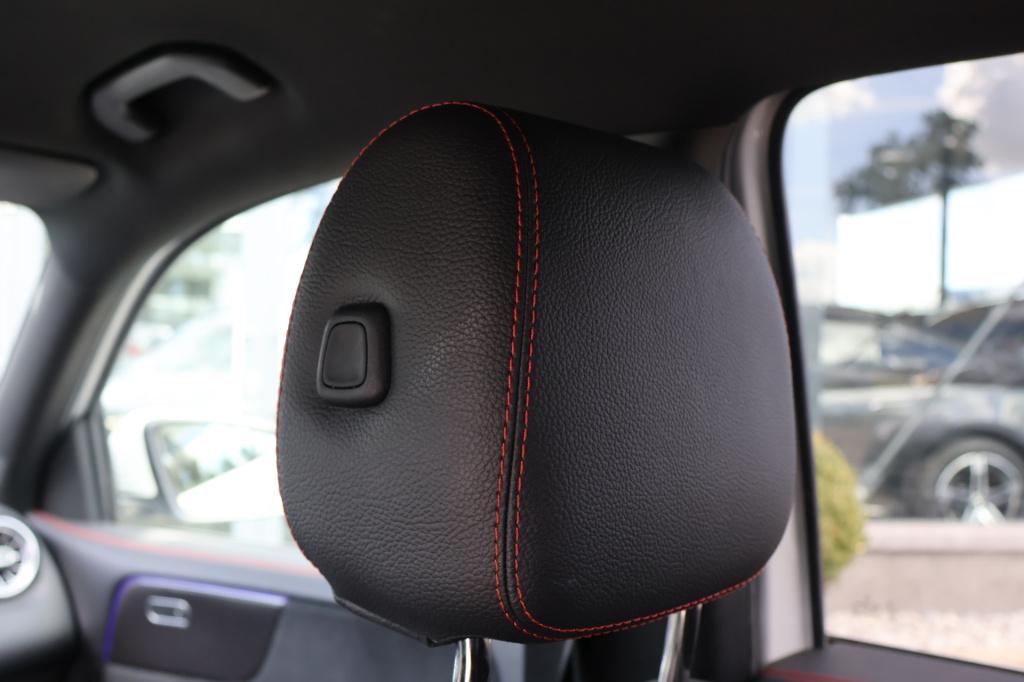 Mercedes-Benz Glb 180 d premium amg i btwi l camera l smartphone integratie