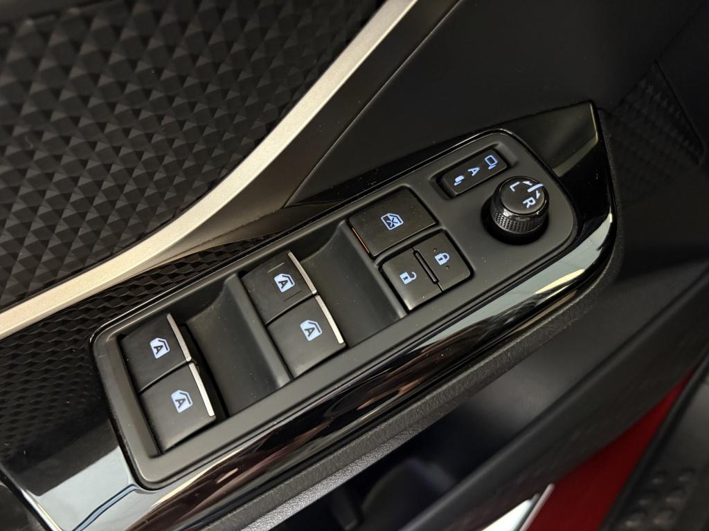 Toyota C-hr 1.8 hybrid dynamic