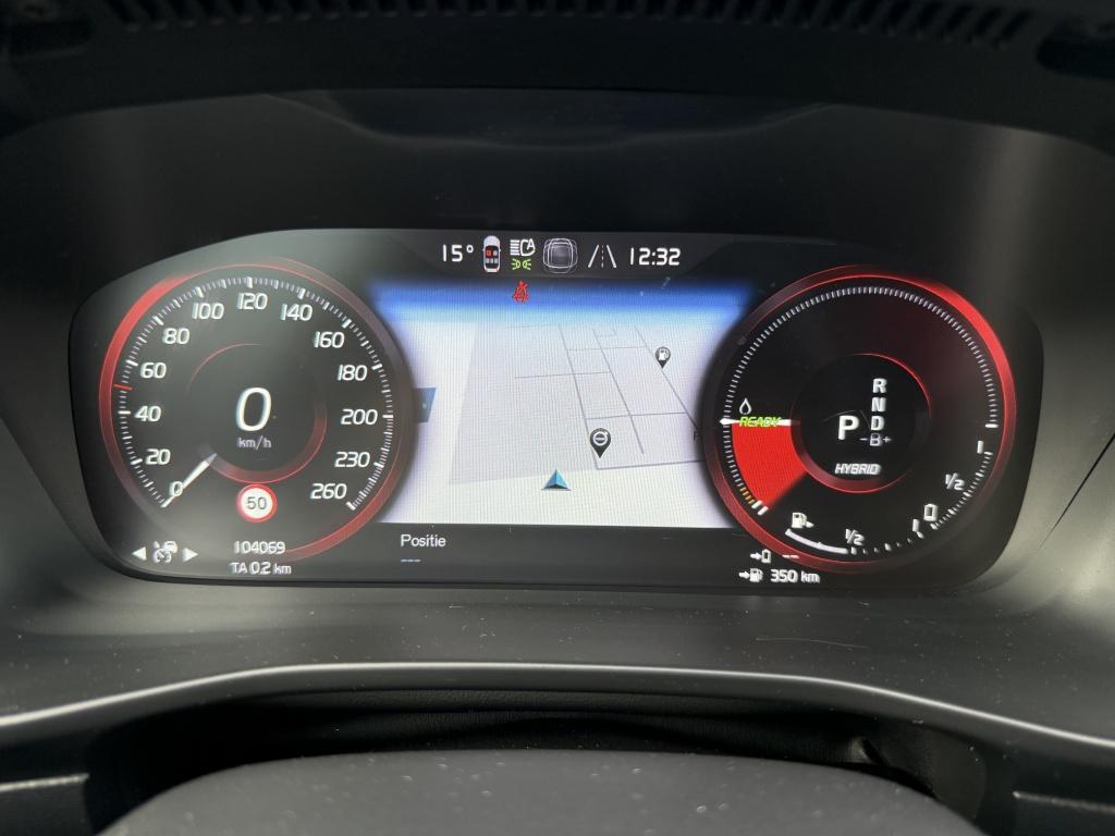 Volvo XC40 t5 262pk recharge r-design full options! trekhaak