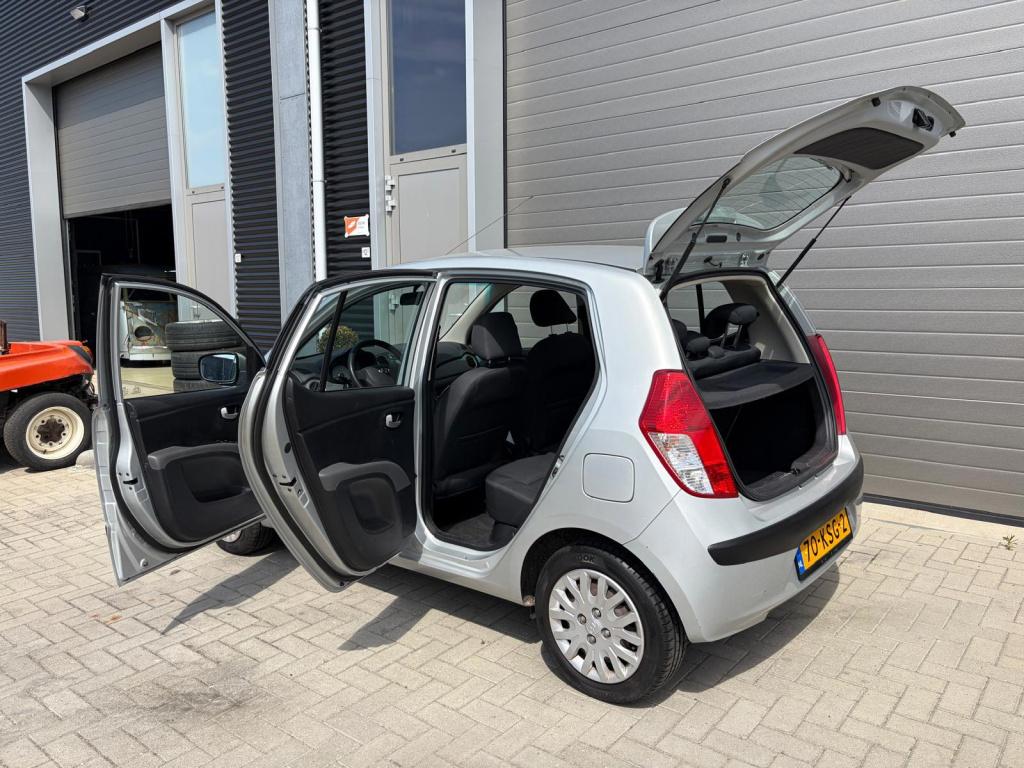Hyundai I 10 1.1 dynamic cool/105.365 nap/airco/top staat/