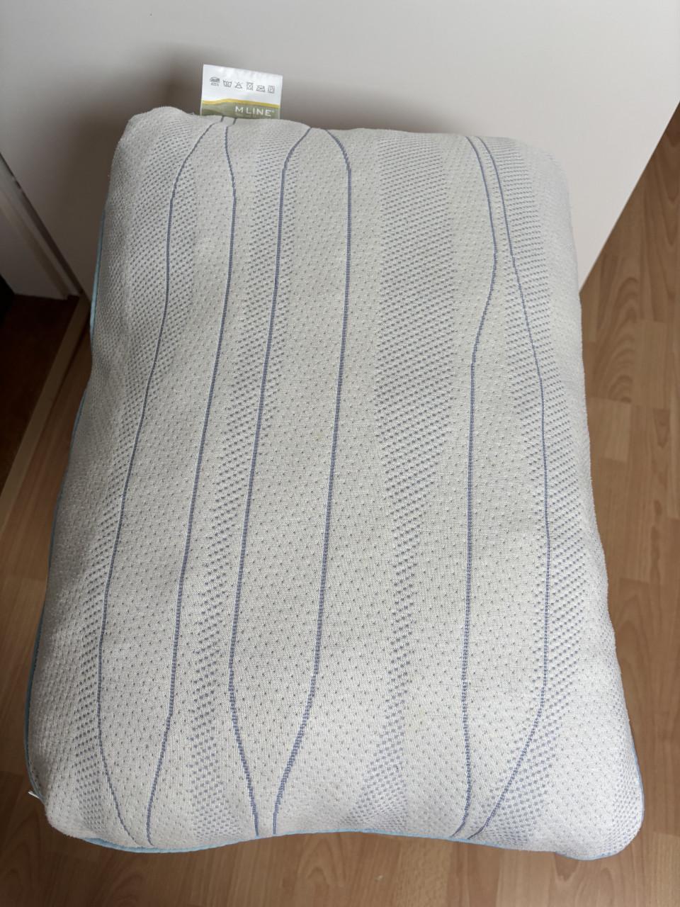 M-Line hoofdkussen 60x40 dikte aanpasbaar