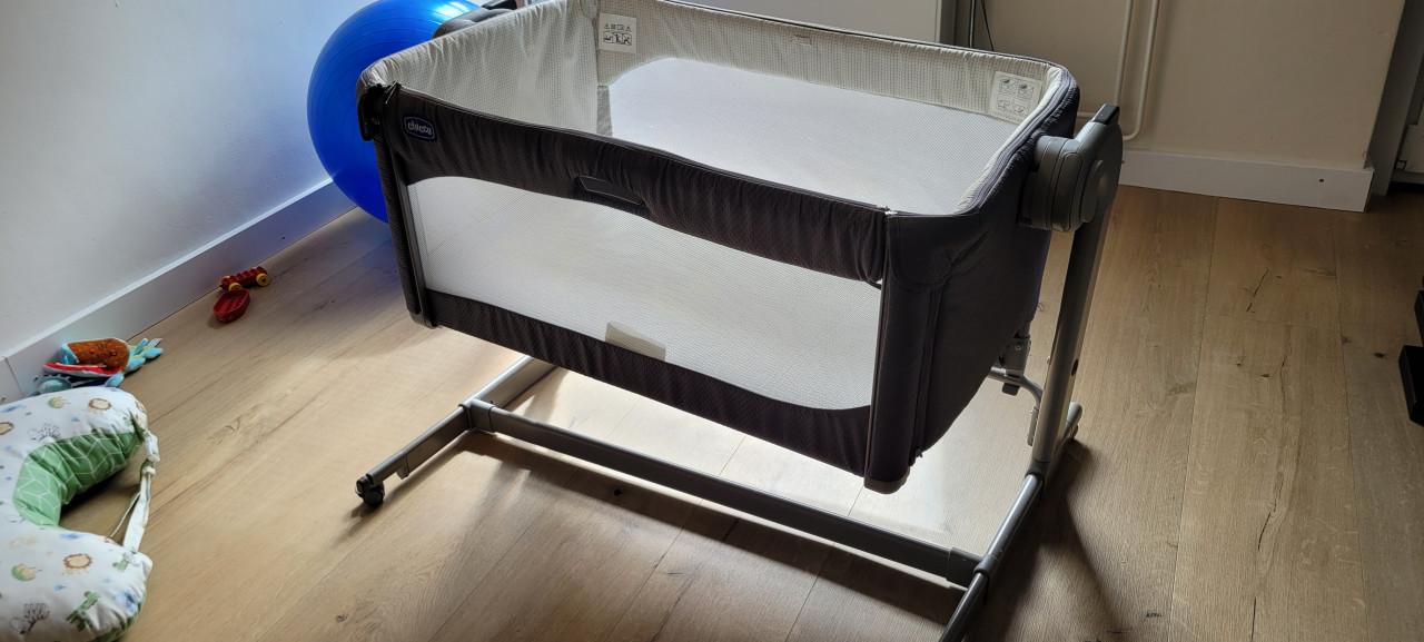 Chicco Co-sleeper next2me magic