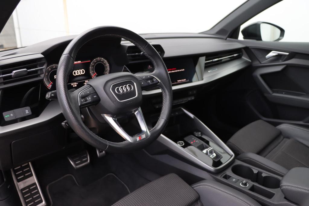 Audi A3 limousine 35 tfsi s edition 150pk s tronic