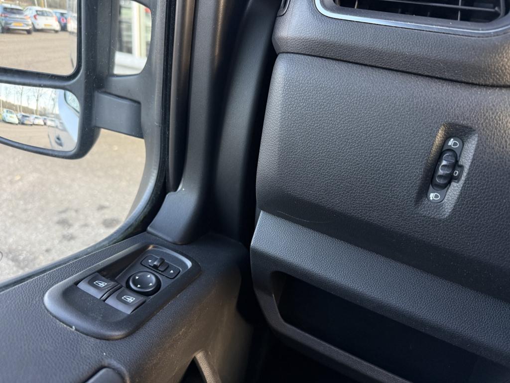 Opel Movano 2.3 turbo l2h2 | nl-auto | 1e eig | camera | trekhaak | navi | 