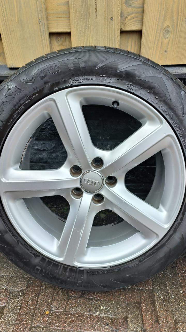 19" Originele velgen Audi Q5 2010 8Jx19 ET39