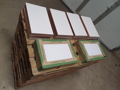 Nieuwe wandtegels voor Badkamer, wc of keuken totaal 7,5 vierkante meter.