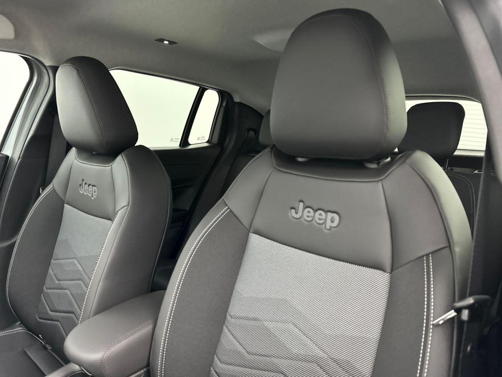 Jeep Avenger summit 54 kwh | camera | navigatie | warmtepomp | stoelverwarm