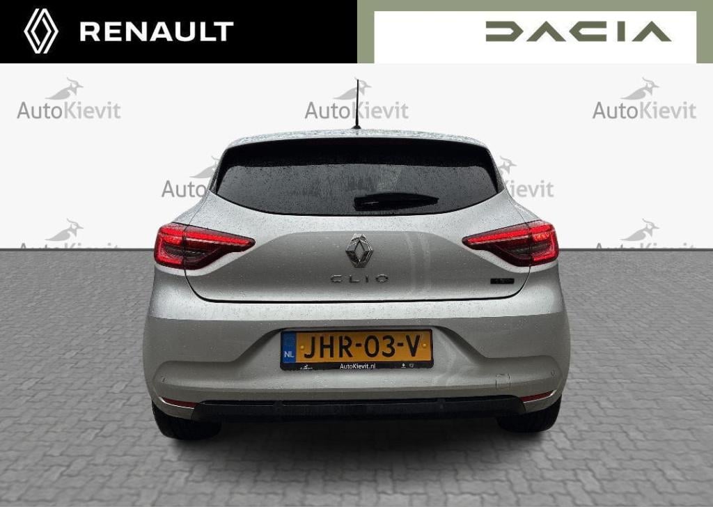 Renault Clio 1.6 e-tech hybrid 145 evolution