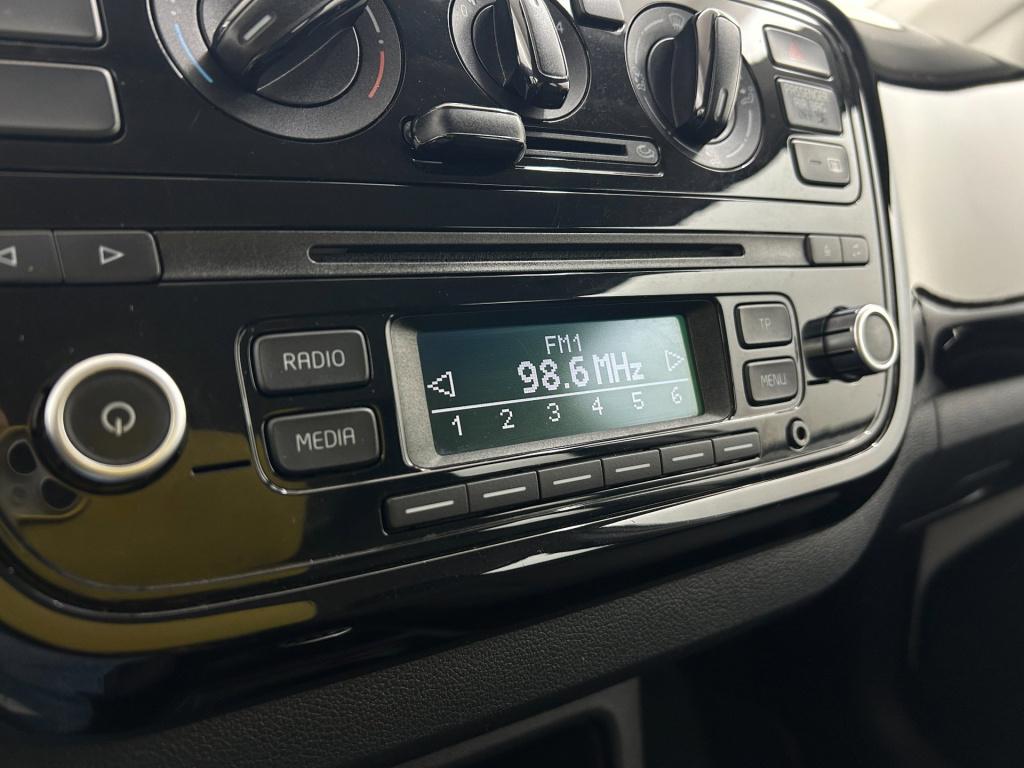 Volkswagen UP! occasion 1.0 move up! bluemotion | wit | tweedehands volkswa