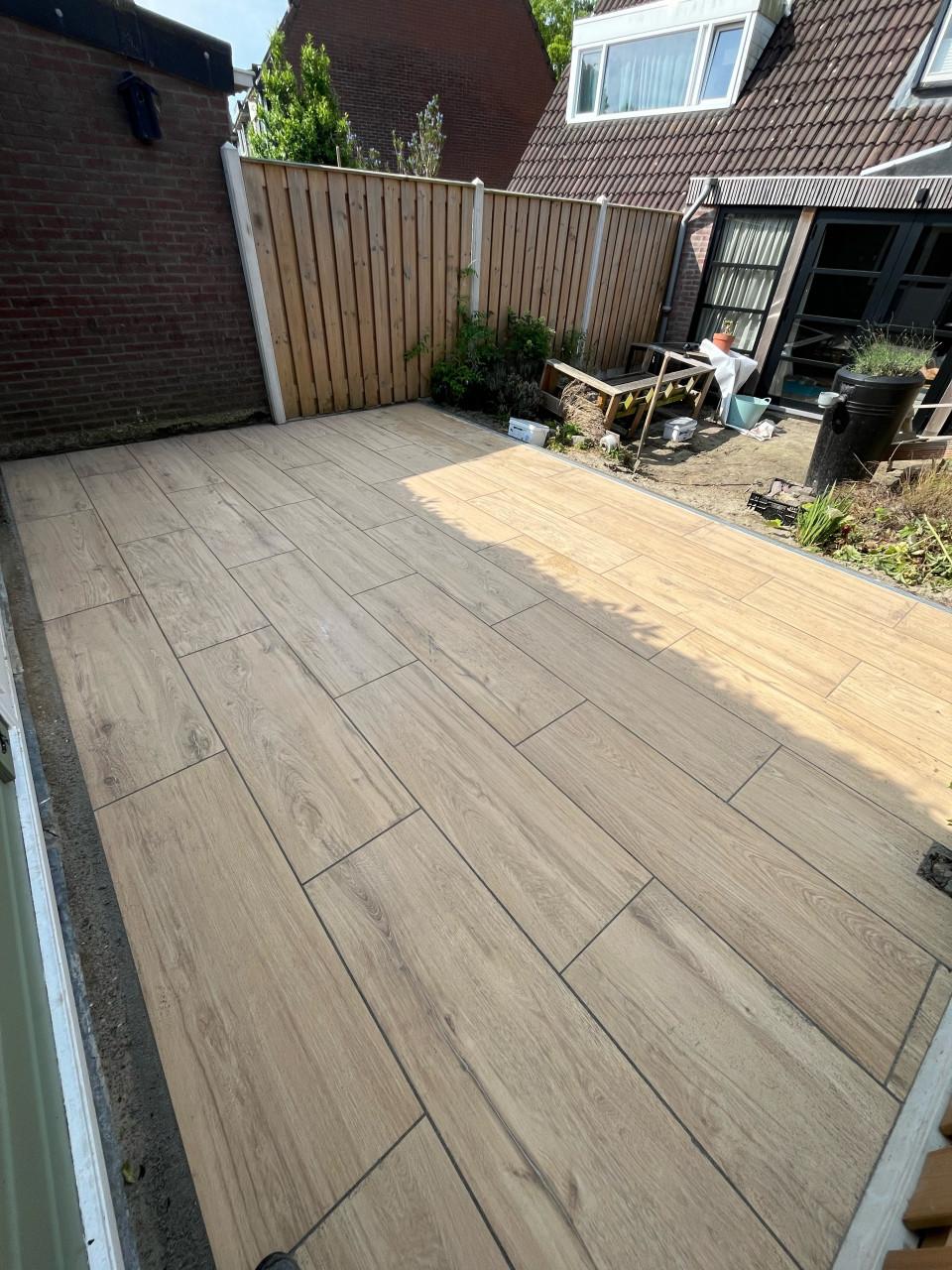 B&G Zeeland - Voor al uw straat en grondwerk