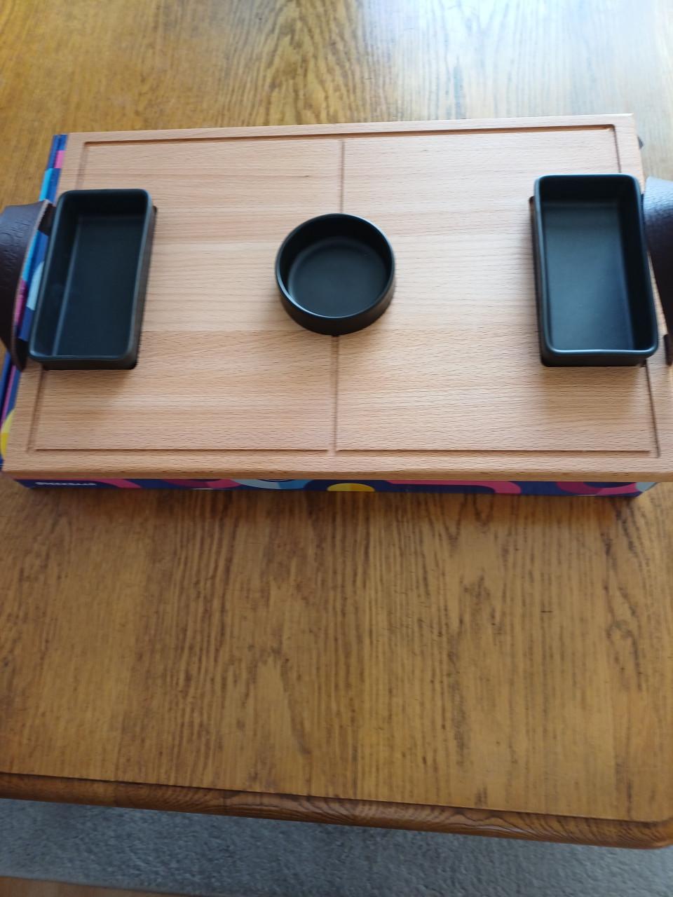 Grote zware beuken houten voetbal  borrelplank nieuw in de doos