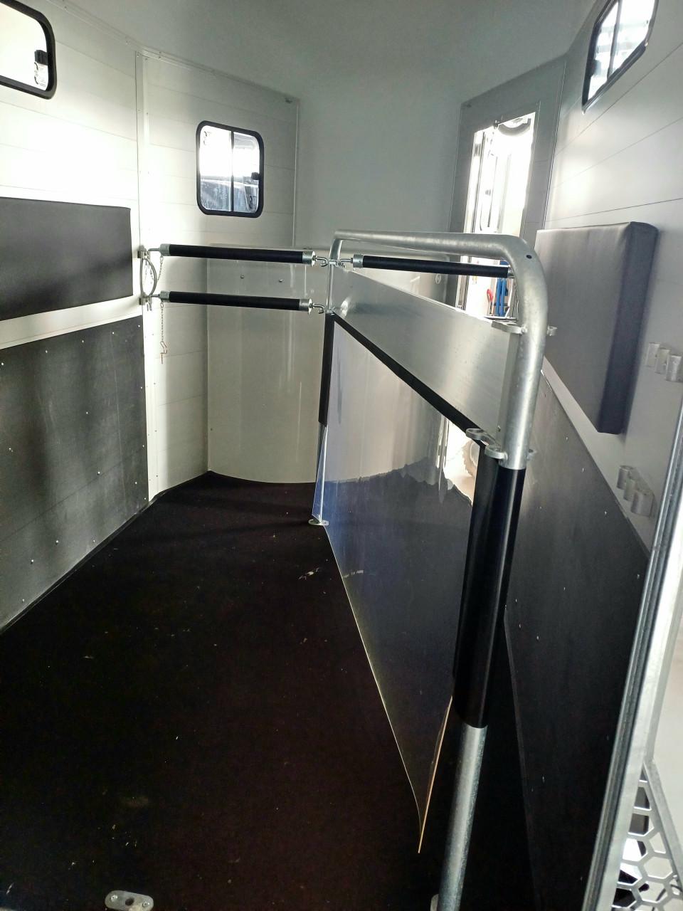 Nieuwe Cheval Liberté 2paards paardentrailer