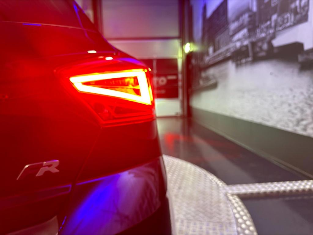 Seat Ibiza 1.5 tsi fr business connect *led*keyless*park*uniek!*