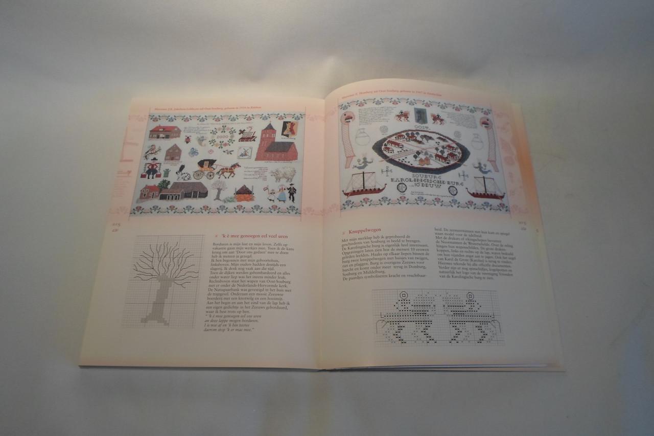 Boek Door Ons Gedaen Merklappen Zeeland