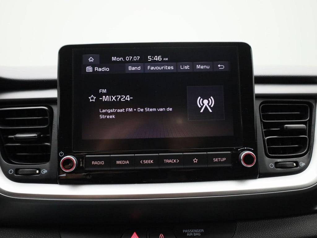 Kia Stonic 1.2 urban edition | lmv | parkeer sensoren | bluetooth | apple c