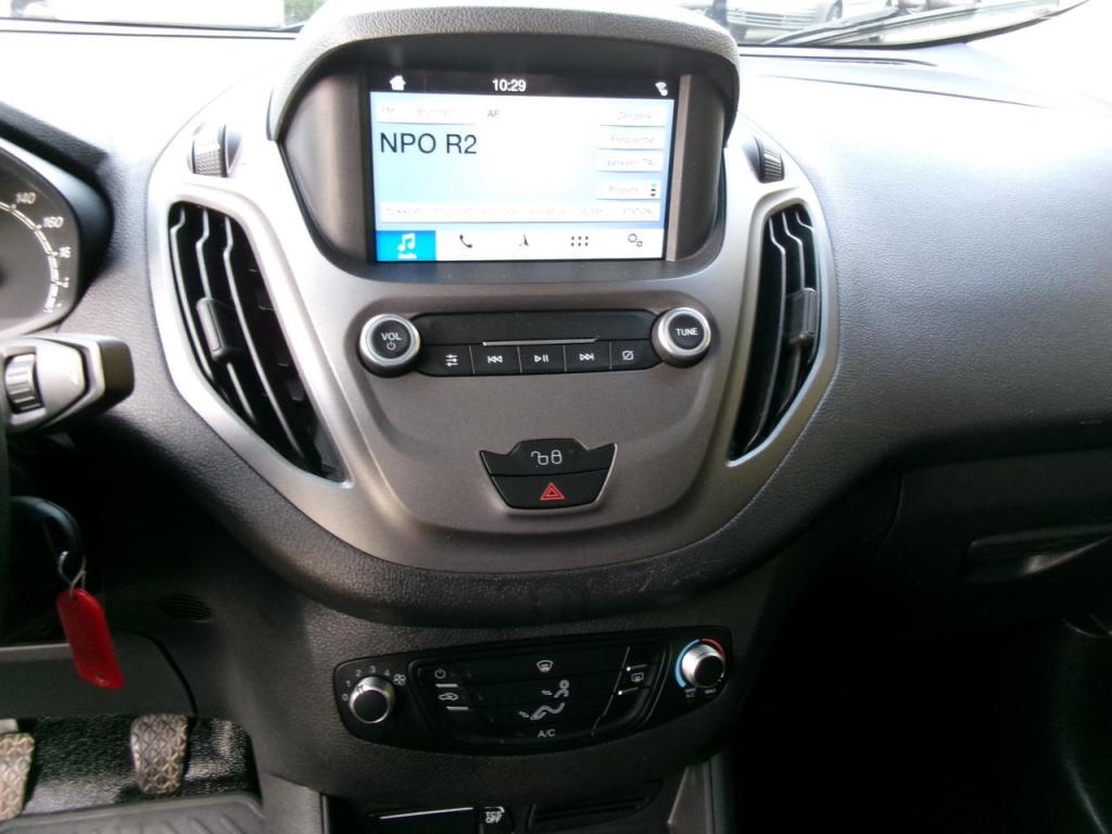 Ford Transit Courier 1.5 tdci airco, cr.contr navi, schuifd. tr.h.