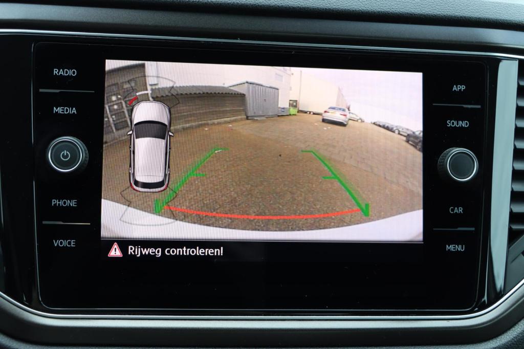 Volkswagen T-roc 1.0 tsi sport 115pk | stoel- en stuurverwarming | adaptive