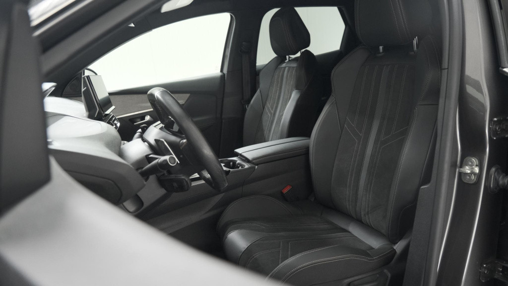 Peugeot 3008 1.6 puretech 180 eat8 gt | trekhaak | camera | dodehoekdetecti