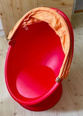 Vrijwel in nieuwe staat draaistoel voor kinderen van Ikea