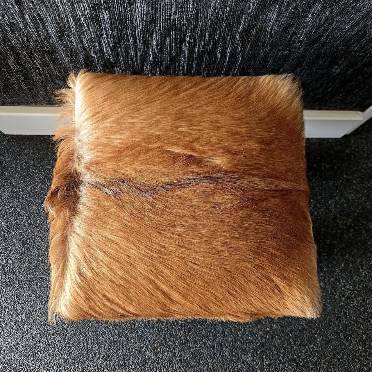 Prachtig echt geitenhuid krukje