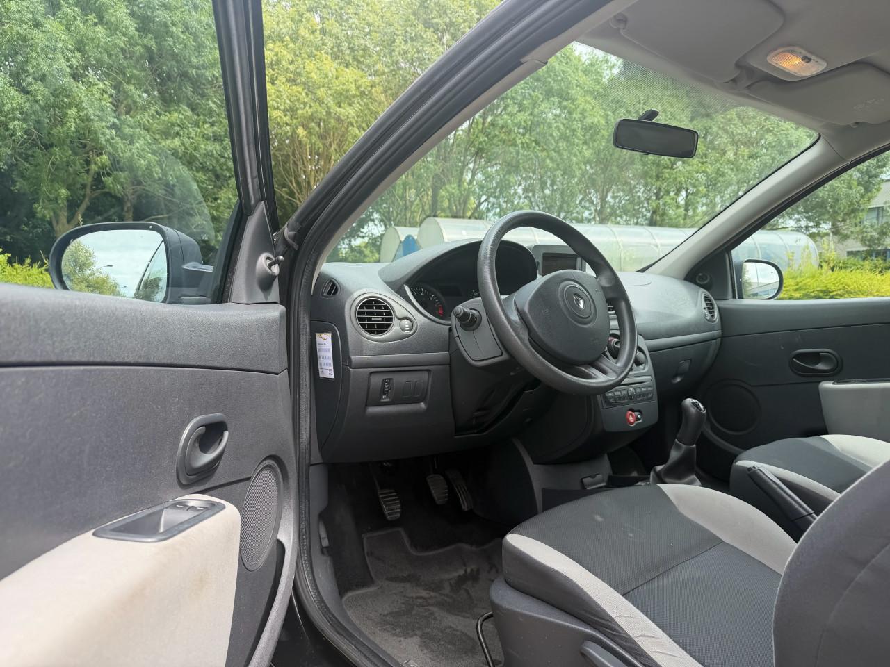 Renault Clio 1.2 TCe Special Line |Nap | Navi | Airco | Volle jaar apk