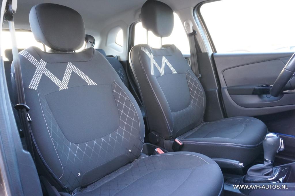 Renault Captur 1.2 tce helly hansen automaat