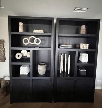 Zwarte vakkenkast(en) Keijser en Co