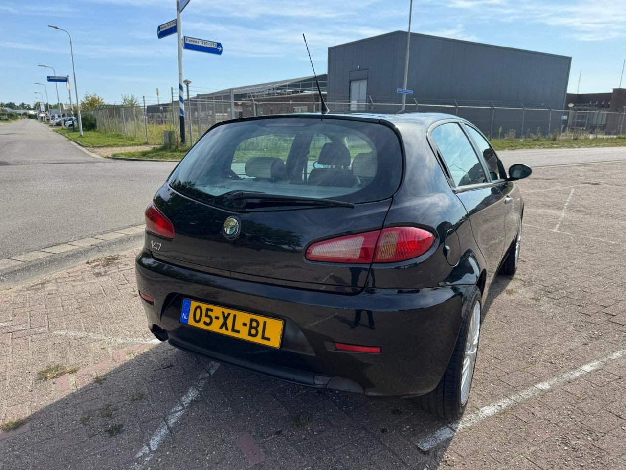 Alfa 147 bj  2007  1650 euro