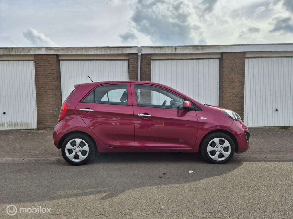 Kia Picanto 1.0 cvvt 5- deurs / airco / parkeersensoren