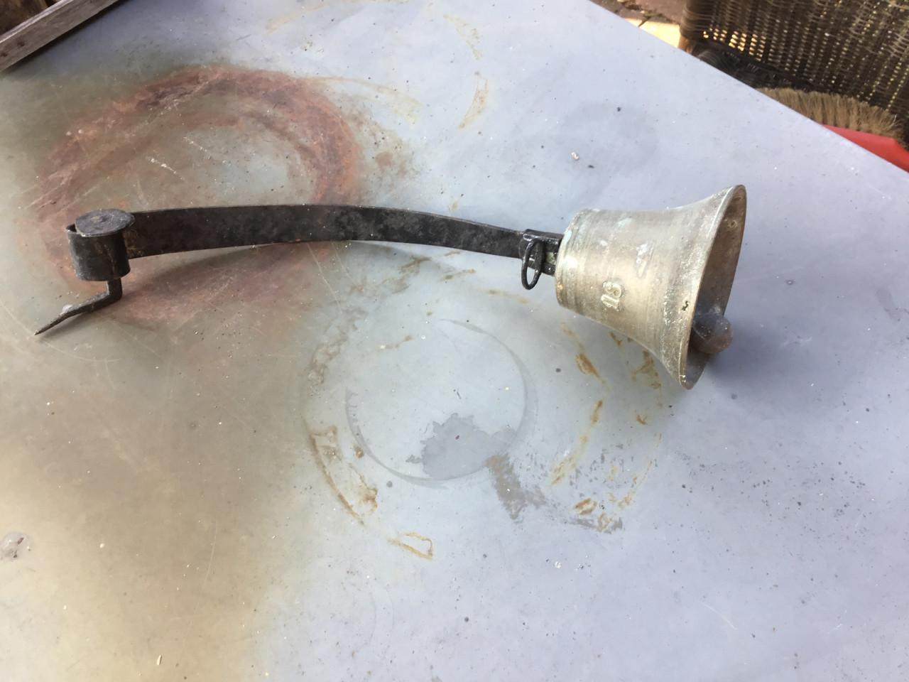 Koperen antieke deurbel