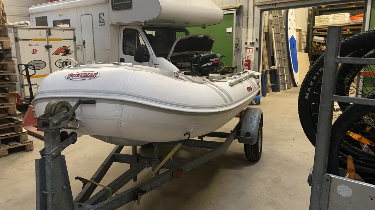 Rubberboot 6 pk met trailer