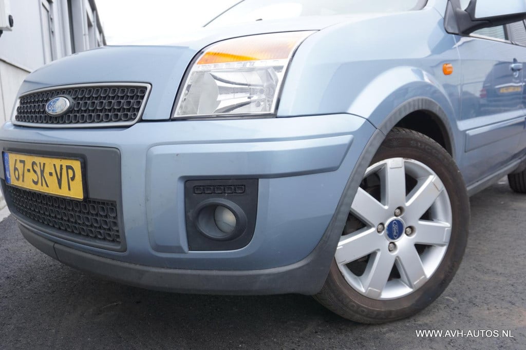 Ford Fusion 1.6-16v futura automaat